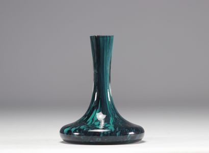 Vase soliflore en verre bleu dans le goût...