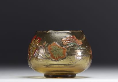 Cristallerie Émile GALLÉ - Vase boule émaillé...