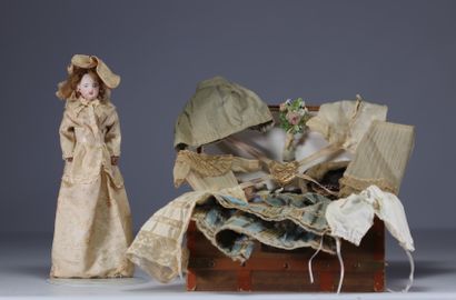 François GAUTHIER - Poupée de mode tête porcelaine...