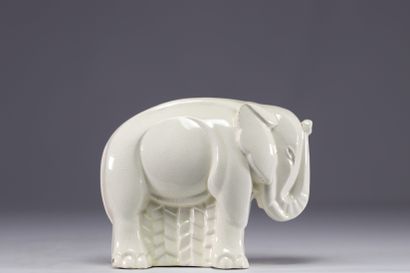 Charles LEMANCEAU (1905-1980) Éléphant craquelé...