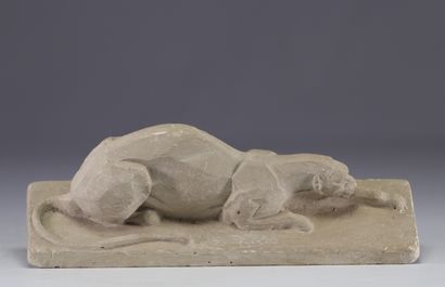 Sculpture panthère Art Déco, signature illisible.
Poids:...