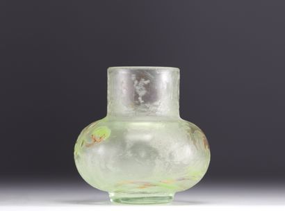 Cristallerie Émile GALLÉ - Vase aux Anémones,...