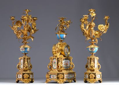 Imposante et magnifique garniture de cheminée...