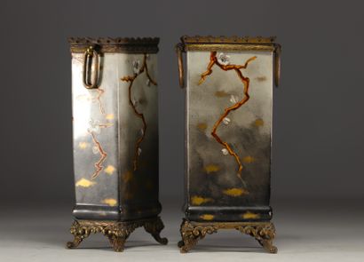 Paire de vases 