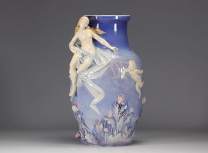 Henri PLÉ (1853-1922), imposant vase en faïence...