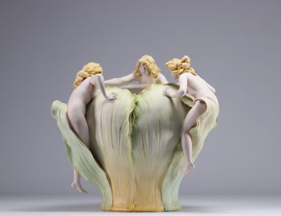 Imposant vase Art Nouveau 