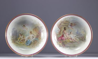 Eugène POITEVIN - Imposante paire de plats...