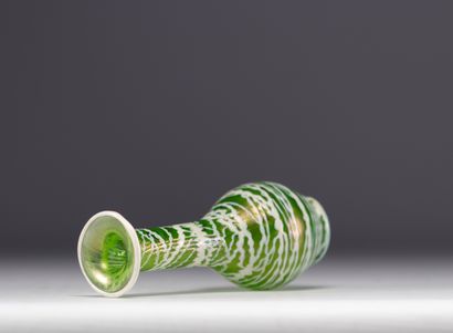 Johann LOETZ, (Attr. à) vase soliflore en...