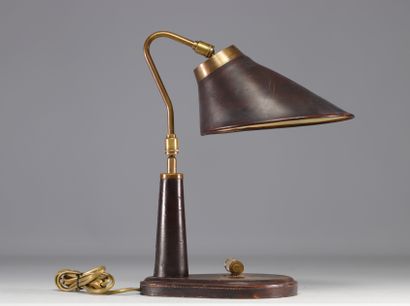 Lampe de bureau en cuir, calendrier dateur,...