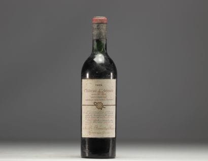 Château l'Arrosée Grand Cru Classé 1969 Saint-Emilion.
Poids:...