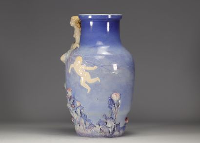 Henri PLÉ (1853-1922), imposant vase en faïence...