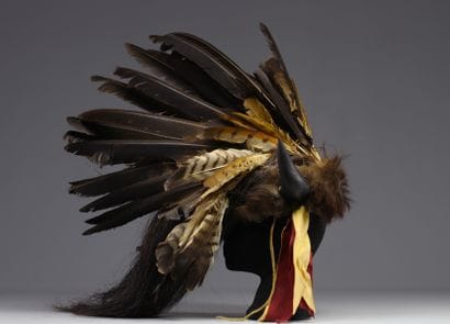 Coiffe d'indien des plaines Sioux dans la...