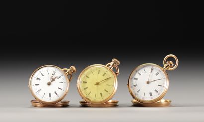Lot de trois montres de gousset en or jaune...
