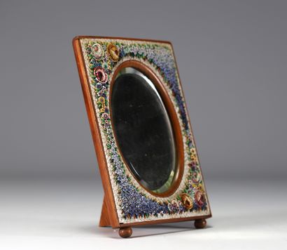Petit miroir en marqueterie de micro mosaïques...