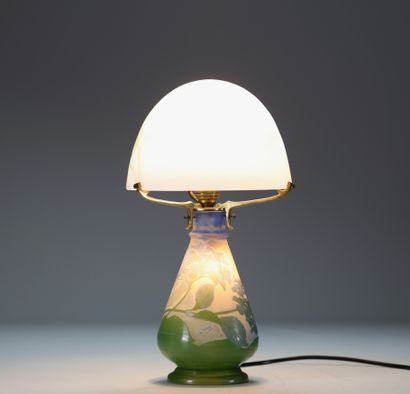Émile GALLÉ (1846-1904) Lampe champignon...