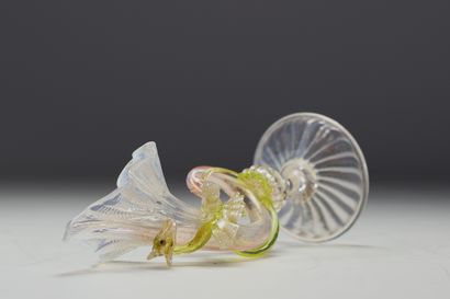 Murano - Vase sur pied en verre soufflé en...