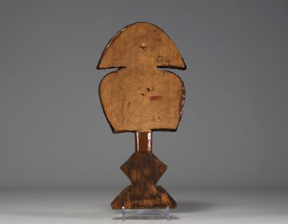 Gabon - Reliquaire Kota en bois sculpté.
Poids:...