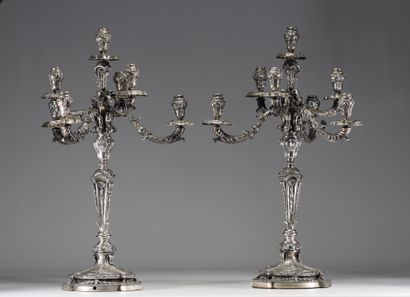 Imposante paire de candélabres Louis XVI...