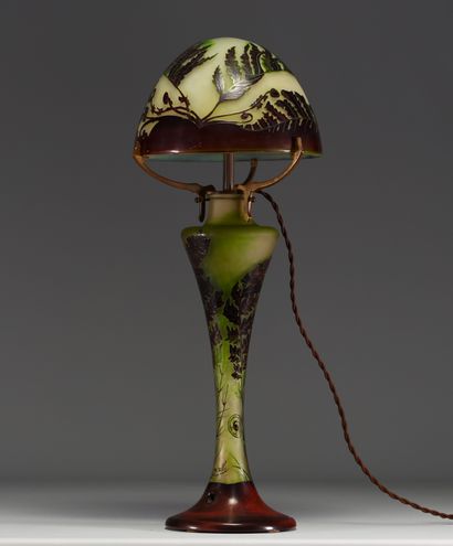 Émile GALLÉ (1846-1904) Grande lampe champignon...