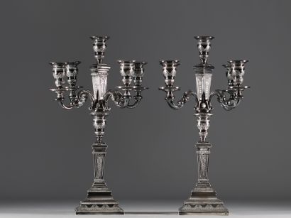 Paire de chandeliers en argent massif, cinq...
