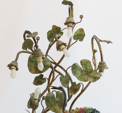 Rare lampe Art Nouveau à décor de héron garni...