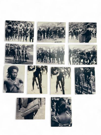 Ensemble de 12 photographies anciennes -...