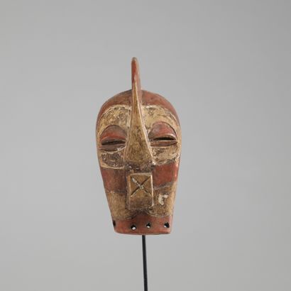 Masque Kifwebe Songye, RD Congo. Bois sculpté,...