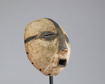 Masque rituel Luba, RD Congo, première moitié...
