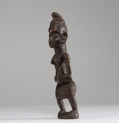 Statuette Kuba, Congo RDC . Bois à patine...
