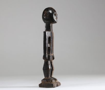 Statuette Tetela / Ombo, Congo RDC. Bois...