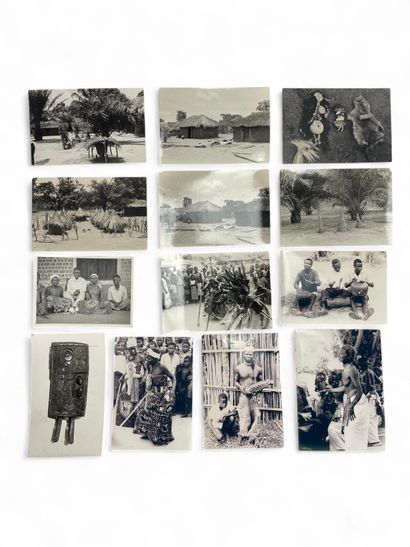 Ensemble de 18 photographies argentiques...