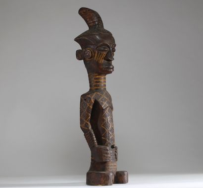 Statue / Figure masculine debout Ndengese,...