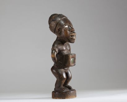Fétiche nkisi nkondi, Bakongo,RD Congo. 
Figure...
