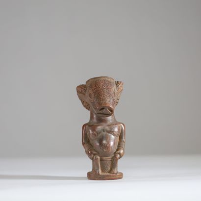 Cameroun - Bamum - Fourneau en terre cuite...