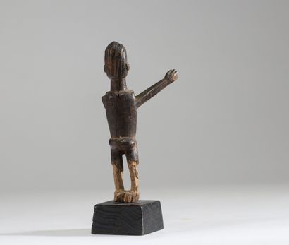 Statuette Lobi, Burkina Faso.
Figure masculine...