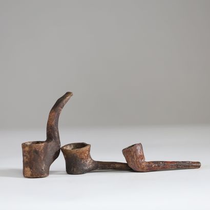 Ghana - Ensemble de trois pipes en terre...