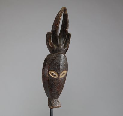 Masque ekuk Kwele (Gabon), bois léger à patine...