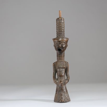 Congo - Kuba - Pipe en bois anthropomorphe
Etat...