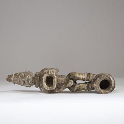 Congo - Yambé - Pipe stéatite sculptée d'un...