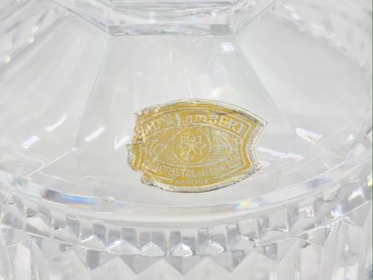 Important vase balustre en cristal du Val...