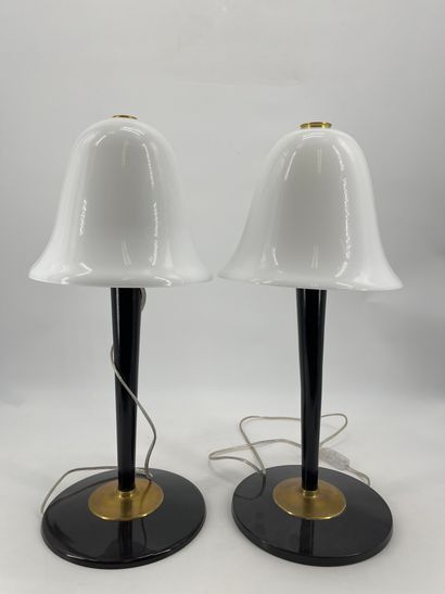 Mazda Lamps. Paire de lampes art déco. Bon...