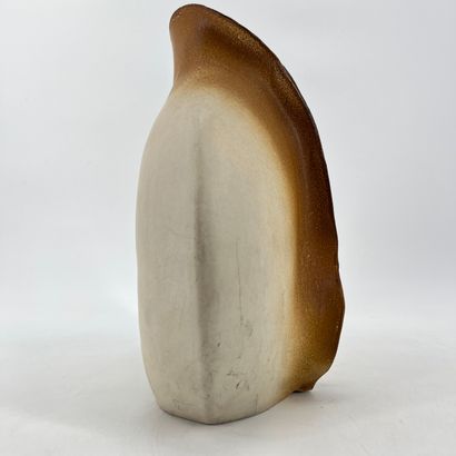 Georges DELIEGE (1944). Vase en grés vernissé...