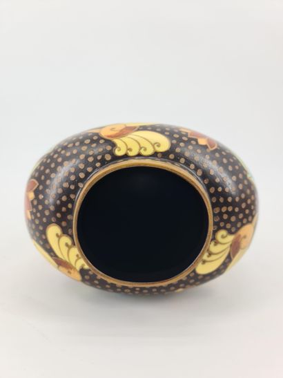 Charles CATTEAU (1880-1966). Vase Boch Keramis...