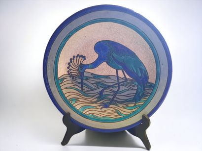 Charles CATTEAU (1880-1966). Plat creux Boch...