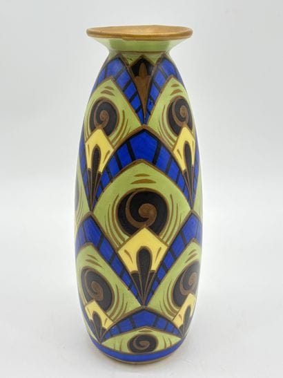 Charles CATTEAU (1880-1966). Vase Boch Keramis...