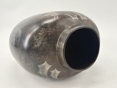Charles CATTEAU (1880-1966). Vase Boch Keramis...