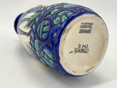 Charles CATTEAU (1880-1966). Vase Boch Keramis...