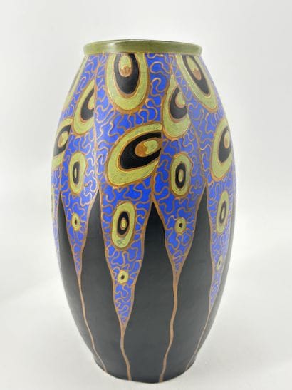Charles CATTEAU (1880-1966). Vase Boch Keramis...