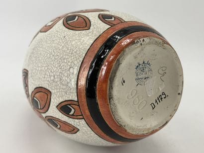 Charles CATTEAU (1880-1966). Vase Boch Keramis...