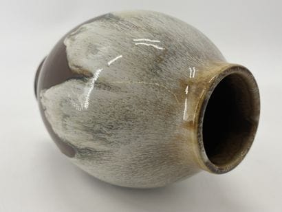 Charles CATTEAU (1880-1966). Vase Boch Keramis...